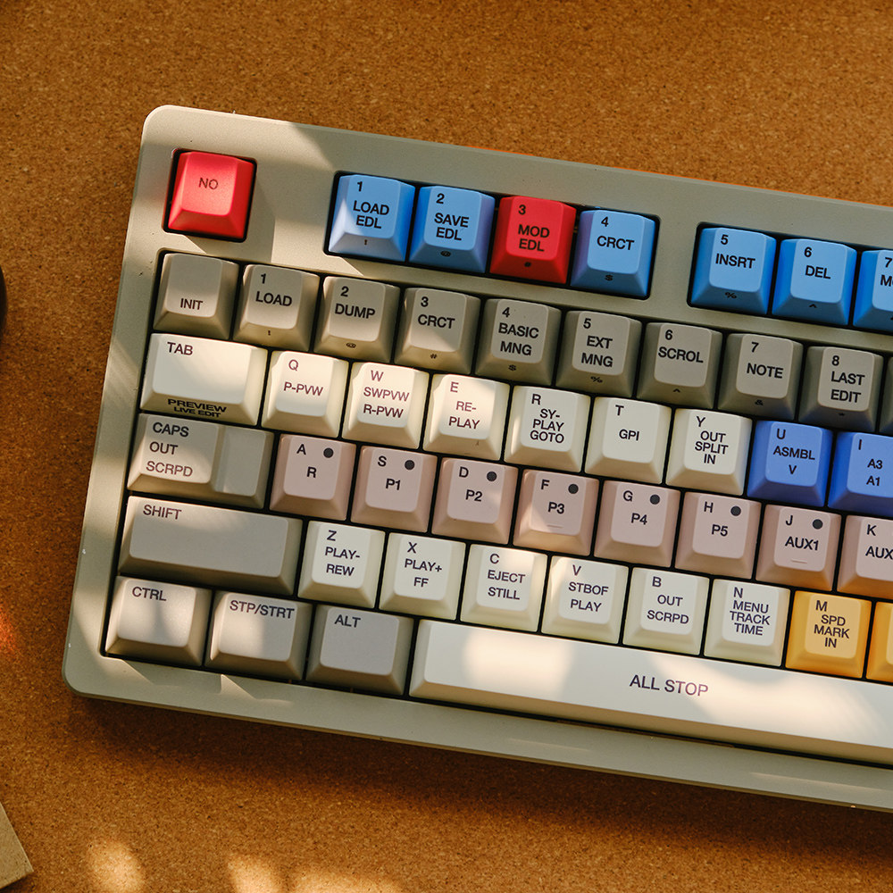 FBB キーキャップ S9000 レトロスタイルチェリーメカ - Gaming Accessories Retro のレビューと価格